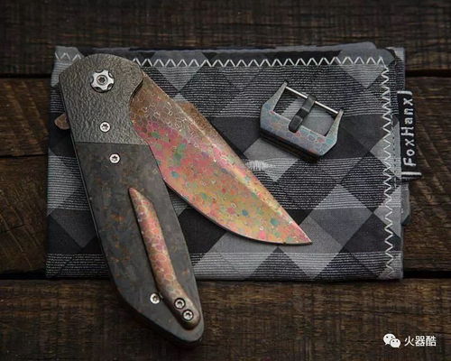 體味寒光背面的金屬溫度