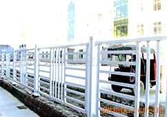 供應pvc護欄 供應產品 臨朐縣長勝金屬制品廠